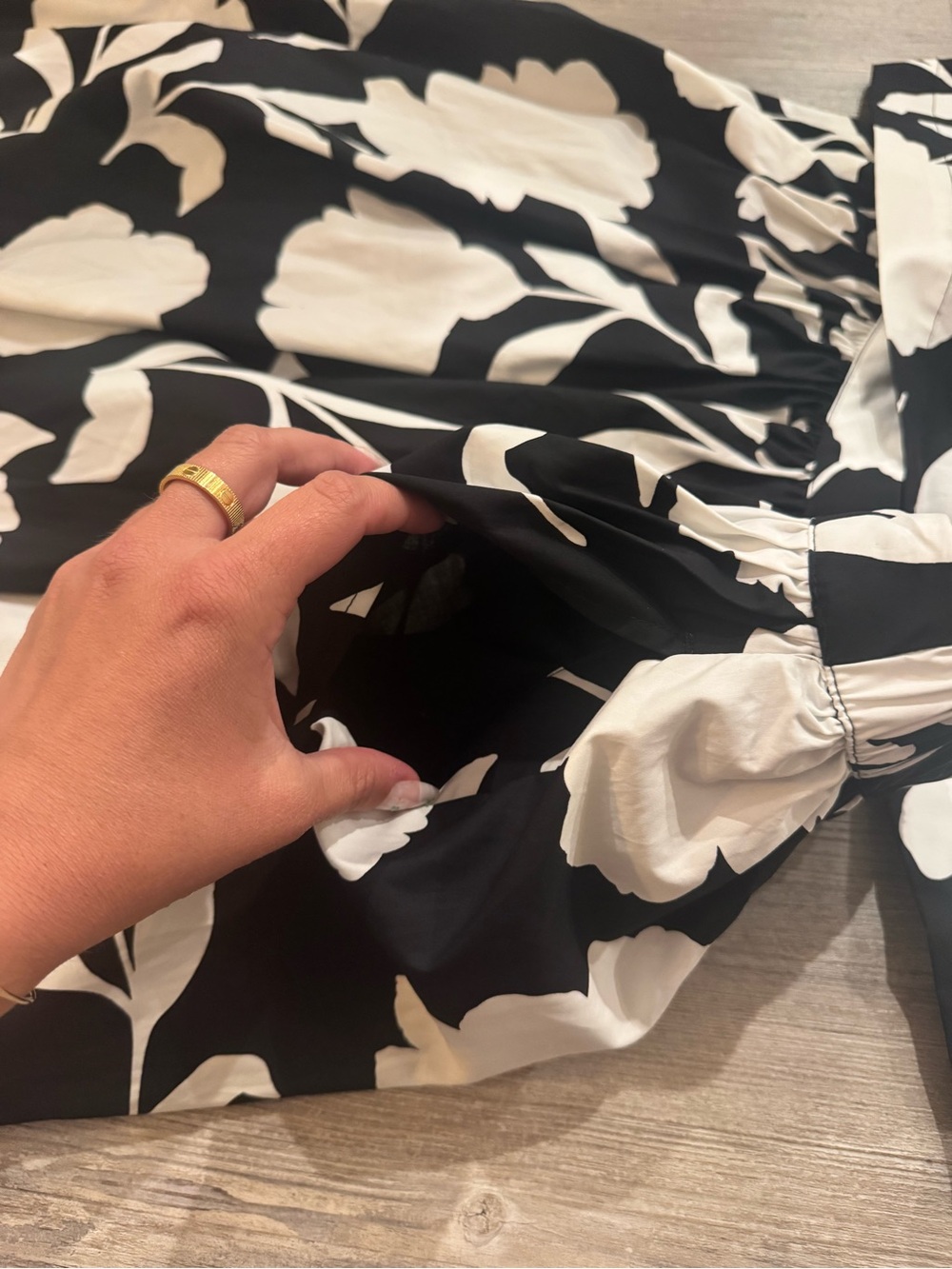 Kate Spade Black & White Floral Sleeveless Top and Skirt BRAND NEW - Picture 3 of 11